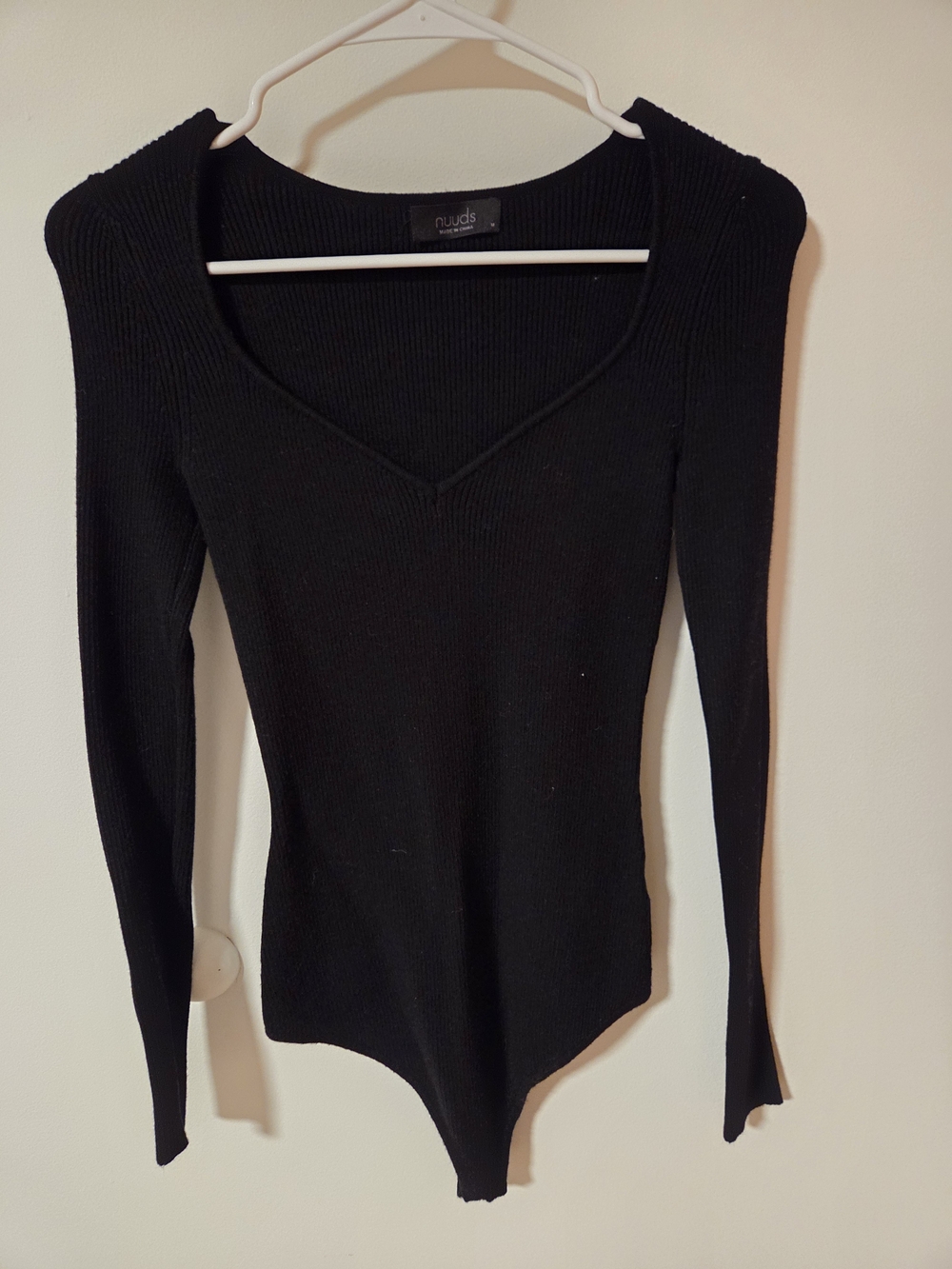 nuuds - Black Ribbed Long-Sleeve Bodysuit